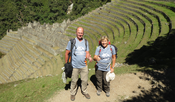 Camino Inca a Machu Picchu - Llama Tours Peru