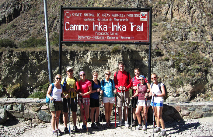 Camino Inca a Machu Picchu - Llama Tours Peru