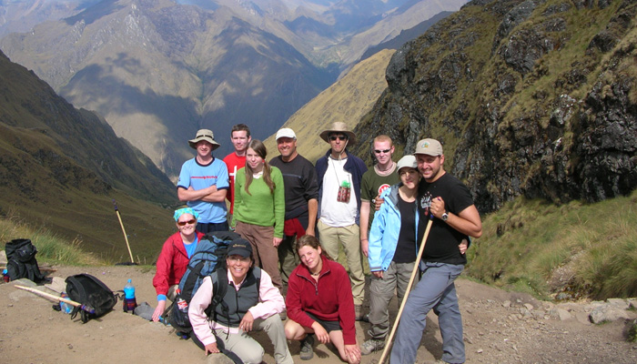 Camino Inca a Machu Picchu - Llama Tours Peru