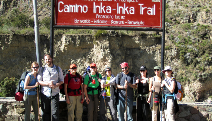 Camino Inca a Machu Picchu - Llama Tours Peru