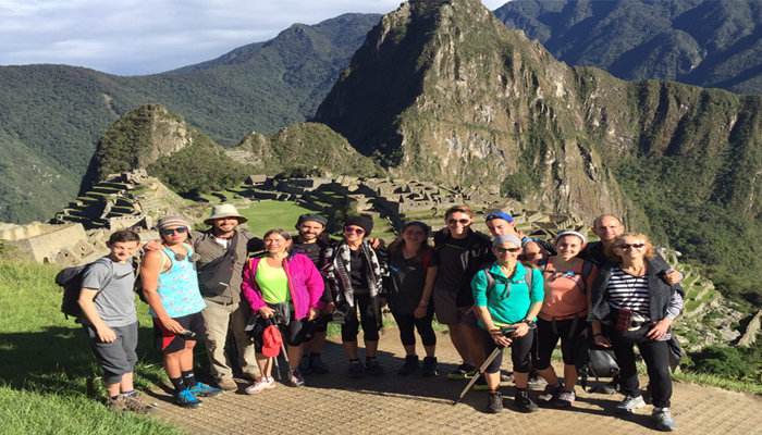 Inca Trail to Machu Picchu - Llama Tours Peru